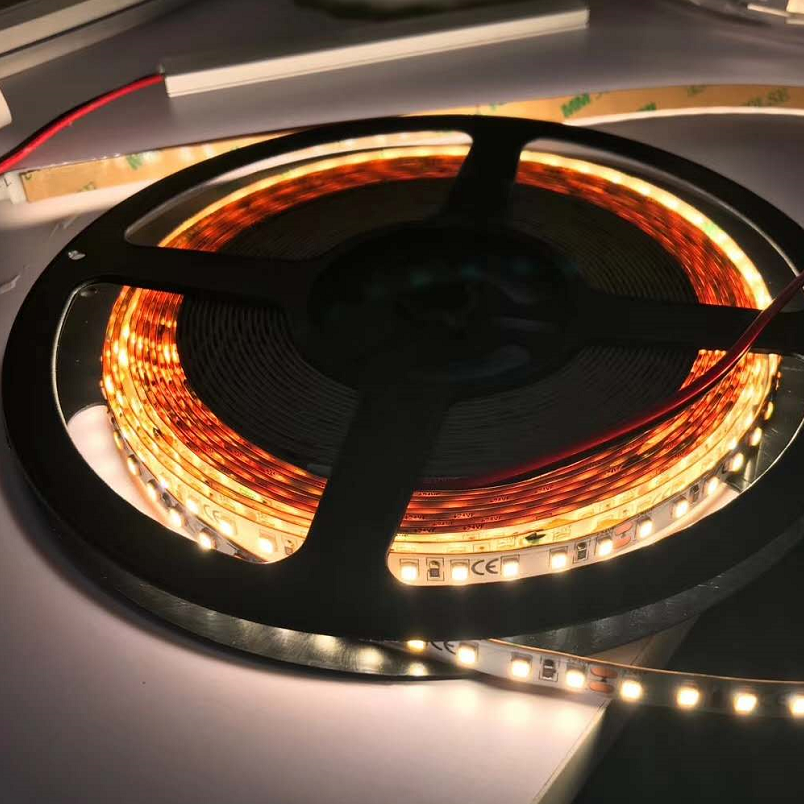 明微SM16703P单线归零码协议RGB幻彩恒流IC(图1) 明微SM16703P单线归零码协议RGB幻彩恒流IC(图1)